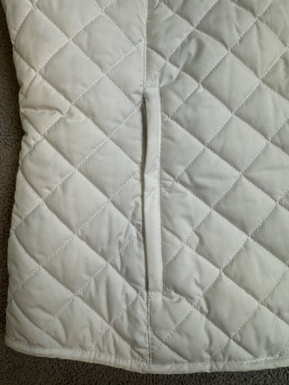Eddie Bauer Womens Quilted White Vest XL Full-Zip Lightweight Pockets Sleeveless - Picture 11 of 12